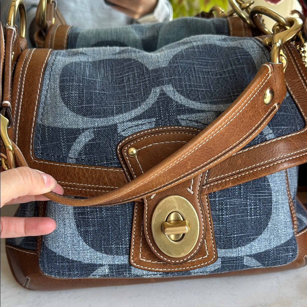 Preowned denim Vintage Coach Legacy Signature C
